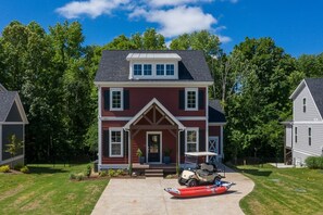 Kayak available!