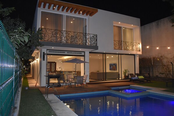 Pool