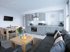 apartment 8 open plan kitchen diner