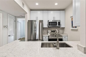 Fully-equipped Kitchen