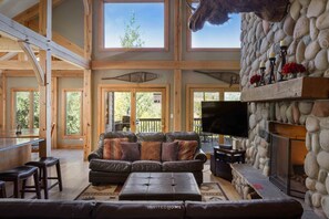 Living Room Summer