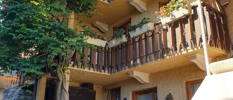 maison entiĂšre 3 etages