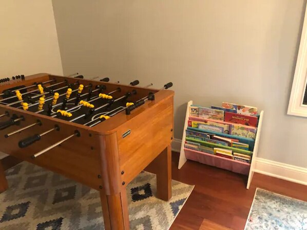 Spielezimmer