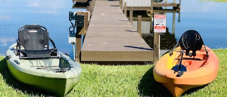 Kayaks for two for exploring Lake Idylwild & connecting Chain of Lakes!