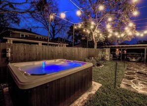 This historic yet modern home is beautiful inside and out. Come be a part of the history of This 115 year old home. Enjoy the hot tub after a day of sightseeing.