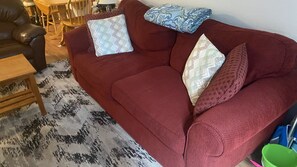 3 couches available, very comfy for sleeping. Linens provided
