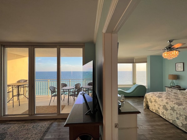 Expansive Gulf views from your home away from home.