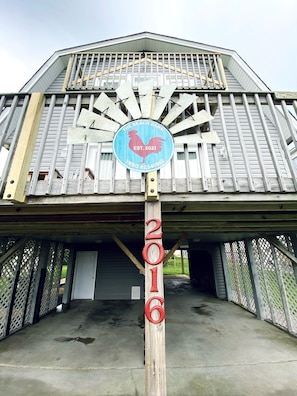 Exterior detail
