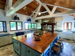 Chef's kitchen