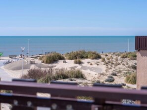 Uitzicht op strand/zee