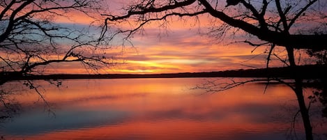 A unfiltered and beautiful photo of Green Lake