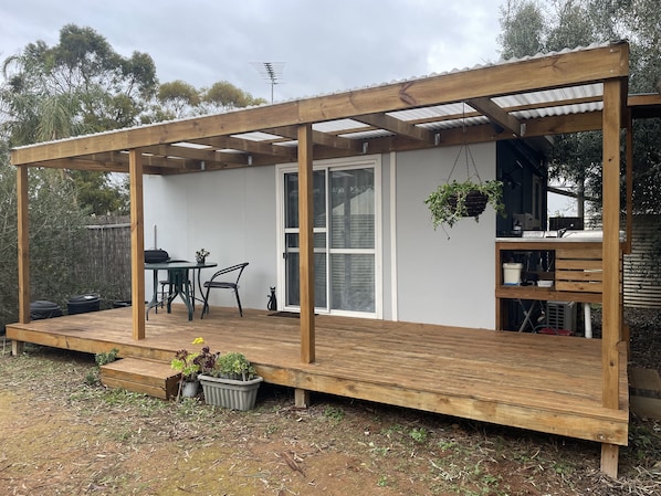 Self Contained Cabin with spacious Verandah