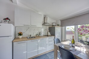 Kitchen and dining area