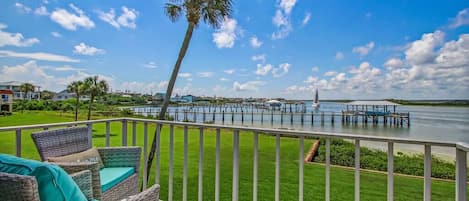 Wake up to this Intracoastal view every morning - 2nd story balcony.