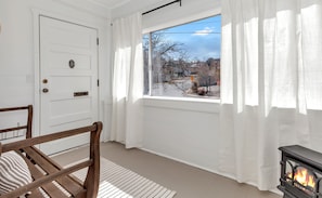 Front entry sun room