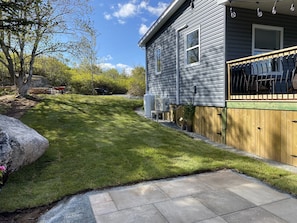 The side yard offers lots of space to play too!