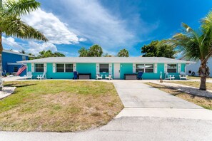 10020Exterior6
