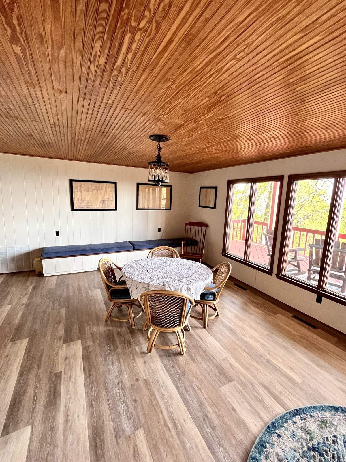 Breathtaking Views At This Mountain Top Oasis Near The Blue Ridge Parkway!