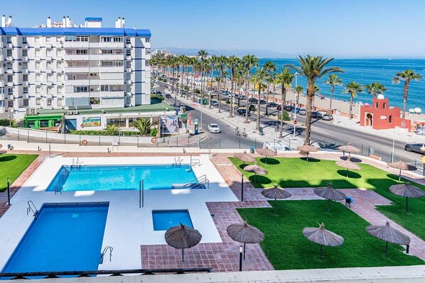 Bird's eye view,Beach,City view,Garden view,Pool view,Sea view,Street view,Swimming pool,Inner courtyard view