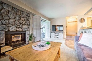 Living Room | Wood-Burning Fireplace | Single-Story