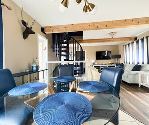 Dining/Living room. - Dining/Living room.