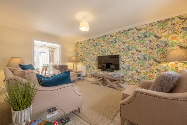 Acorn Cottage, Holt: Light and airy, gorgeously styled sitting room