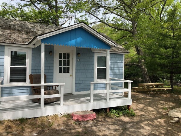 Small Cabin by the water where Herring fish come to spawn and picnic.