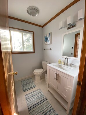 Bathroom (2nd floor), closest to Bedroom with Queen bed.