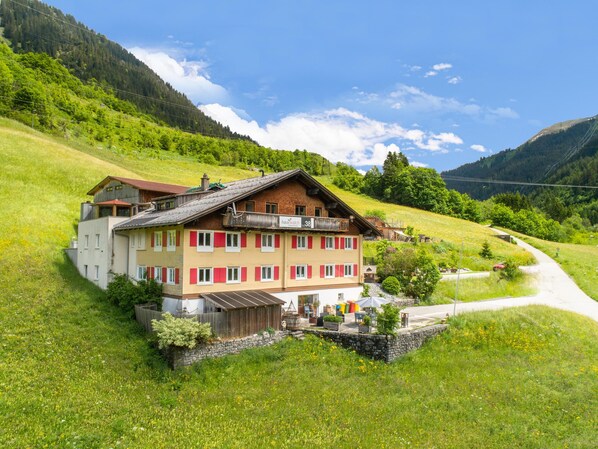 Extérieur maison de vacances [été]