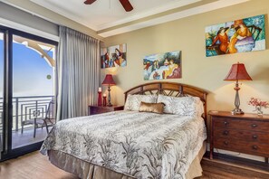 King bed in master suite