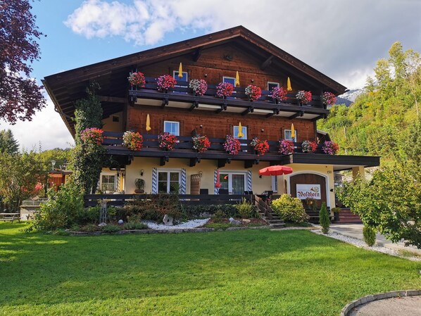 Apartmenthaus Waldhorn