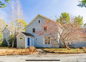 Welcome to Macomber Pines! A spacious nature retreat in Acadia National Park.