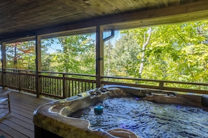 Hot tub - Hot tub on covered deck