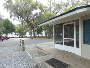 Screened in porch, lots of parking