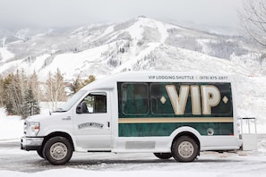 VIP_Shuttle-099