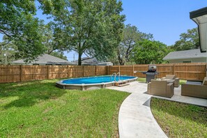 Have the best time of your vacation in this beautiful property with an immaculate heated pool! Let the kids play in this fully fenced backyard without worrying about their safety. Inquire now!