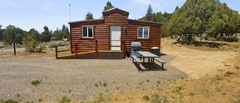 1621348612121knotty_pine__matthew@familytimevacationrentals_com00092_br