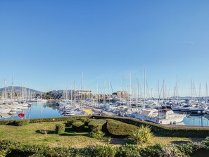 Sky, Plant, Boat, Water, Watercraft, Vehicle, Cloud, Azure, Mast, Coastal And Oceanic Landforms