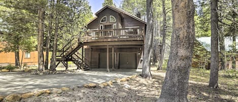 Truckee Vacation Rental | 3BR | 3BA | Stairs Required | 1,448 Sq Ft