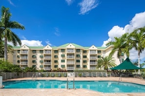 Shared Heated Pool