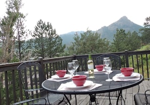 Start your day with coffee on the deck & end it with dinner and a glass of wine.