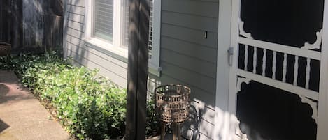 Front Door / courtyard 