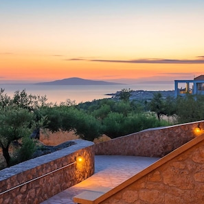 Follow the path to relaxation