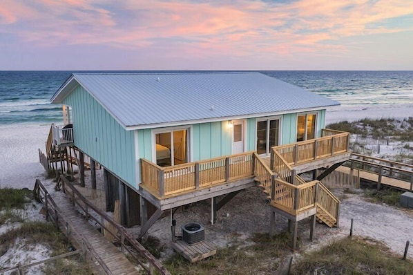 Shell Shack - Luxury Beachfront 30A Vacation Rental Cottage with Gorgeous Oceanfront Views from Balcony in Dune Allen Beach - Five Star Properties Destin/30A