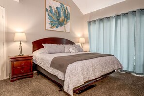 Master Bedroom - King Size Bed