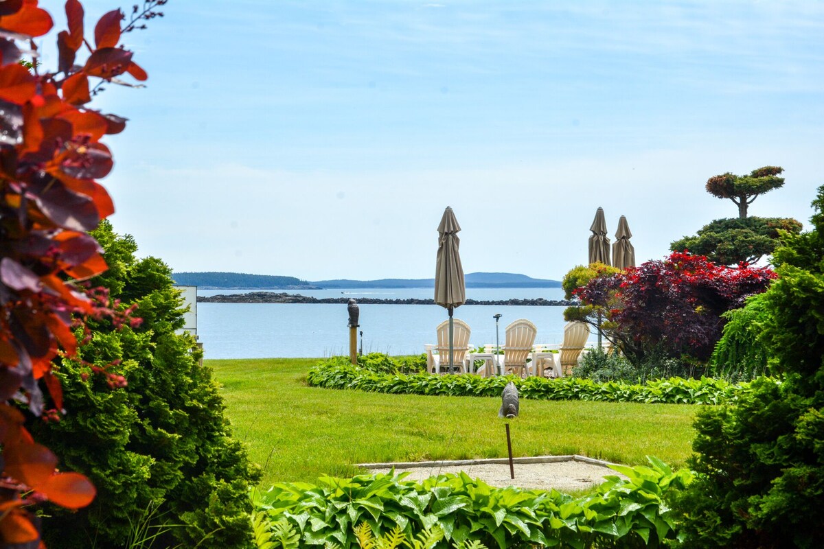 Enchanting Oceanfront Estate w/ High-Speed WiFi Steps from Bar Harbor & Acadia