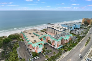 Aerial View of Paradise - With the ocean out back and the Intracoastal just across the street in front, you’ll have plenty of places to enjoy the water.