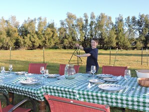 Outdoor dining