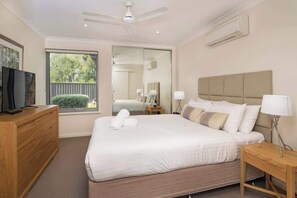 Master bedroom with own TV and climate control on ground floor.