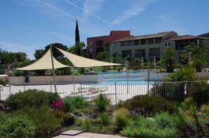 Domaine privé et paysagé de standing
